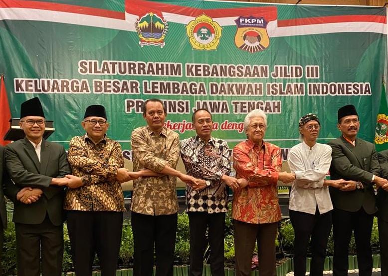 Jaksa Agung Muda Bidang Intelijen, Amir Yanto berfoto bersama usai Silaturrahim Kebangsaan Jilid III