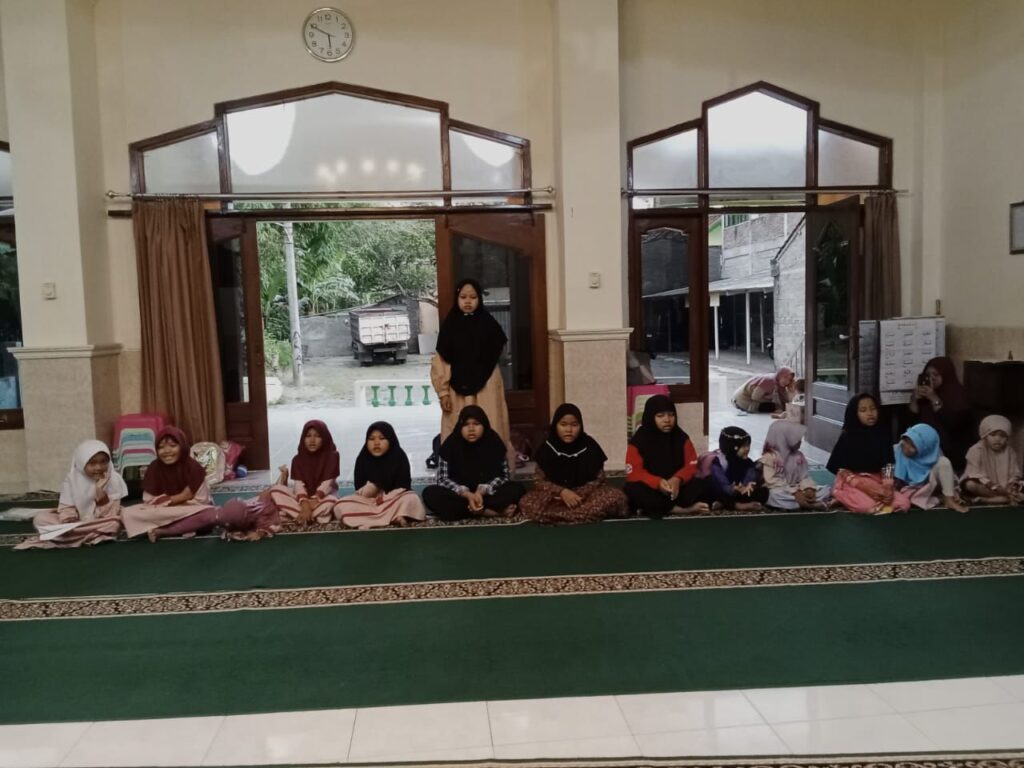 Pengajian Ramadan TPA Al Haq Margosari