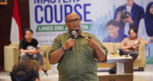 Korbid KIM DPP LDII, Rulli Kuswahyudi saat memberikan materi pada acara Master Course LINES LDII DKI Jakarta