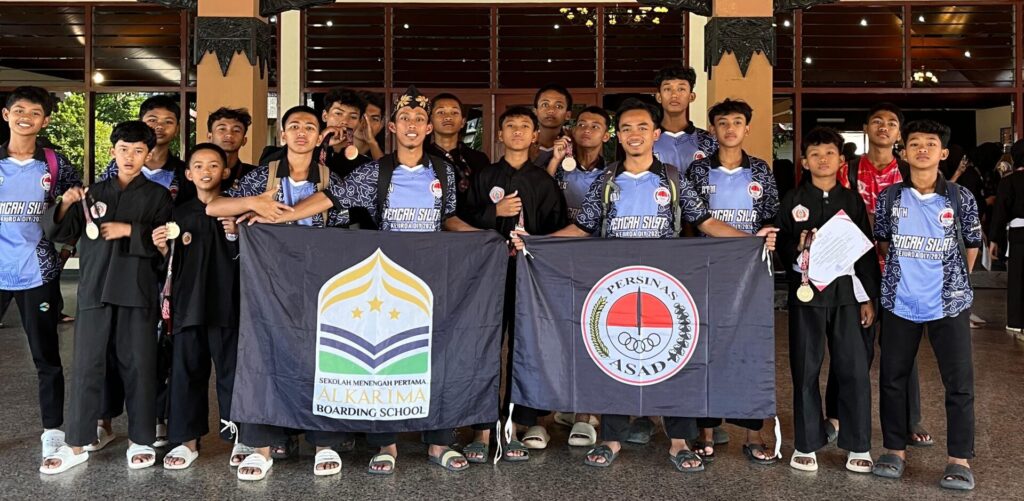 SMP Alkarima Boarding School