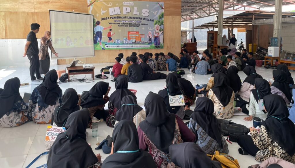 SMP Alkarima Boarding School