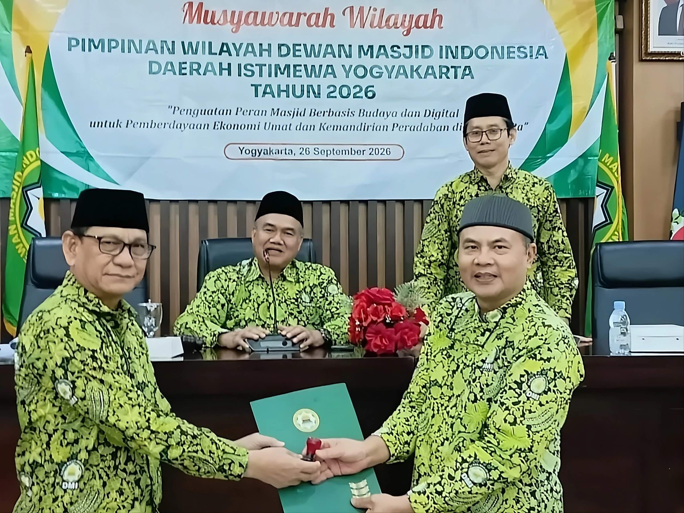Prof. H. Muhammad kembali dipercaya memimpin Pengurus Wilayah Dewan Masjid Indonesia (PW DMI) Daerah Istimewa Yogyakarta (DIY) masa khidmat 2026–2031, Foto: DMI