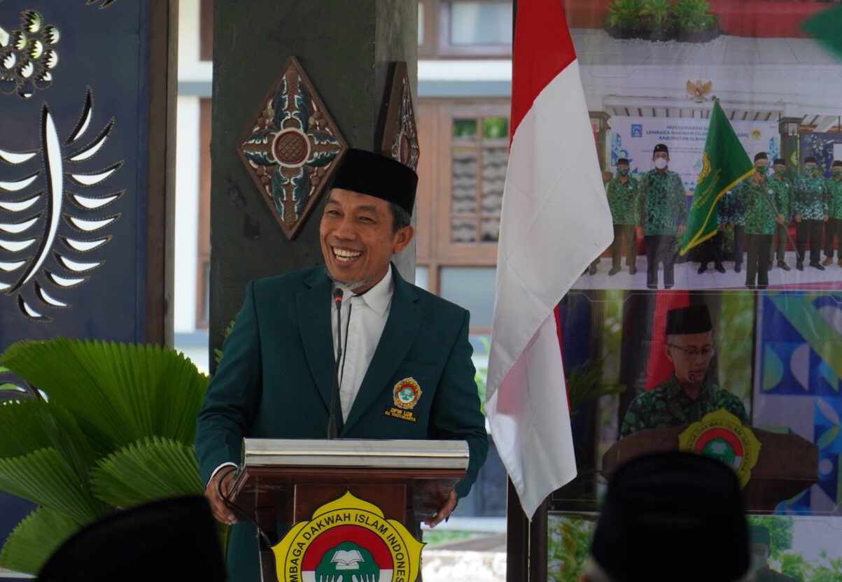 Atus Syahbudin memberikan arahan pada Musda VIII LDII Sleman yang digelar di Pendopo Rumah Dinas Bupati Sleman. Foto: LINES