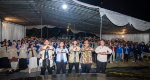 Foto Bersama Peserta dan Pemateri dan Ketua DPW LDII DIY pada gelaran Akrab Muda 2026