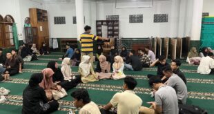 Peserta dibagi menjadi kelompok kecil dalam Sharing PC LDII Gondokusuman di Masjid Ar Royyaan