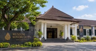 Museum Sonobudoyo, Yogyakarta, menjadi salah satu ruang untuk mengenal dan merawat warisan sejarah serta budaya bangsa. (Ilustrasi: ChatGPT/OpenAI)